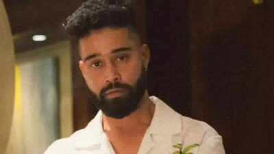 ‘They exploit the song and the artist’: AP Dhillon breaks silence on REJECTING Bollywood offers from ‘huge’ actors | Hindi Movie News ‘They exploit the song and the artist’: AP Dhillon breaks silence on REJECTING Bollywood offers from ‘huge’ actors | Hindi Movie News