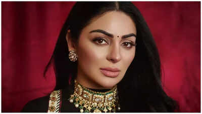 Neeru Bajwa is all about food and fun on Diwali; says ‘Basically, I eat mithai for dinner’ – Exclusive | Neeru Bajwa is all about food and fun on Diwali; says ‘Basically, I eat mithai for dinner’ – Exclusive |