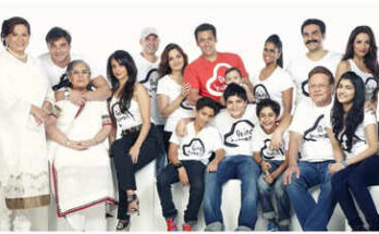 Salman Khan includes Malaika Arora, Seema Sajdeh as he celebrates a milestone; ‘Family that keeps growing’ |